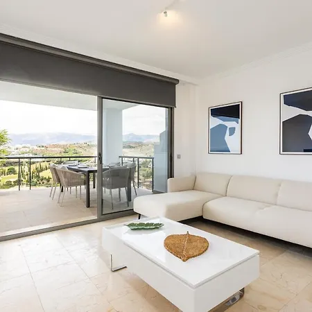 Mediterranean Swing - Acosta 8 Apartment